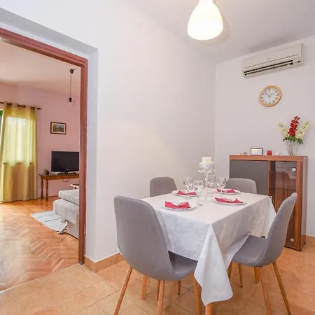 Kate Apartamento *